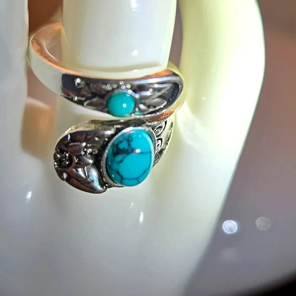 NWT Stunning Turquoise Statement Ring Vintage-Inspired Victorian Design Size 7